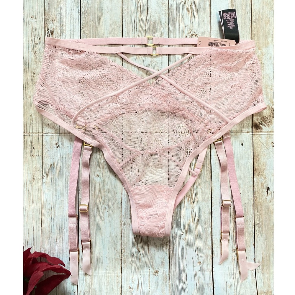 VICTORIA’S SECRET High-Waist Garter Panty NWT